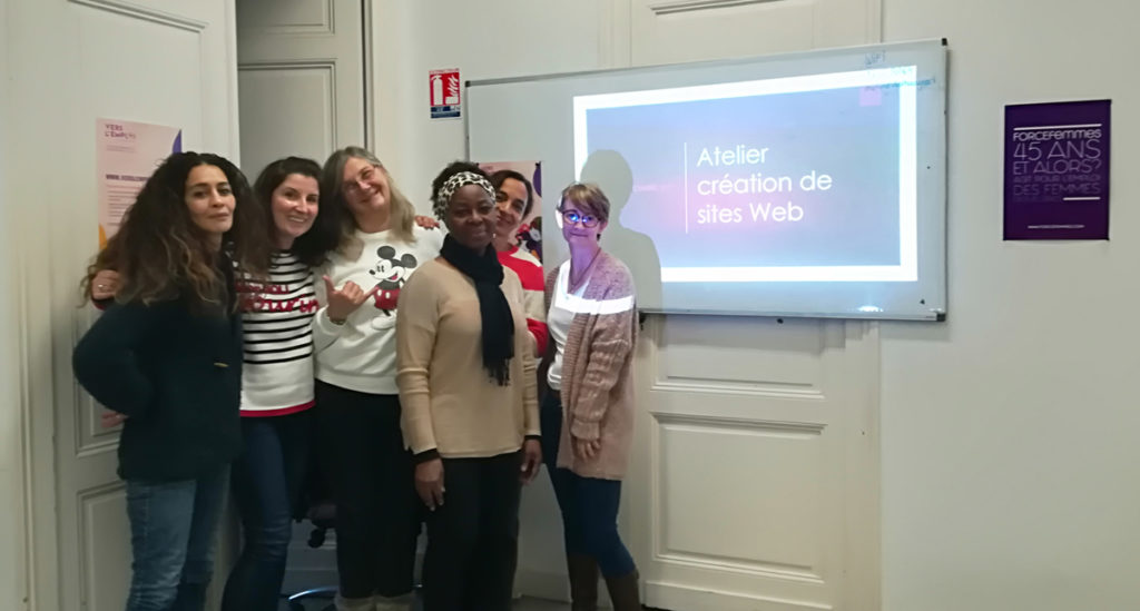 Atelier création de site web le groupe des créatrices suivies par Force Femmes - décembre 2019