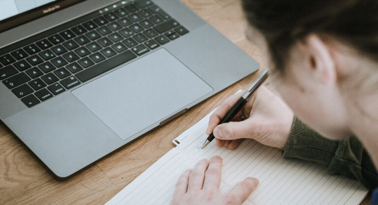 Lire la suite à propos de l’article Optimisez votre présence en ligne : 5 éléments essentiels d’un site Web efficace